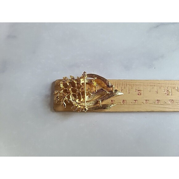 Gold Tone Metal Floral/Leaf Shaped Brooch Vintage - Picture 9 of 10